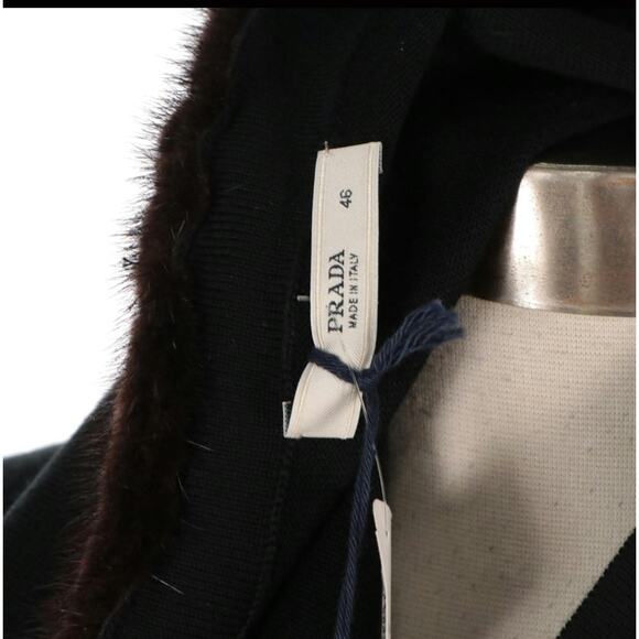 Prada 2013 Black Virgin Wool & Mohair Cardigan with Mink Fur Trim – Size IT 46 - Picture 5 of 11